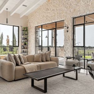 הבית בתקומה - חיפוי טבעי מדגם רוק פייס קלאסיק